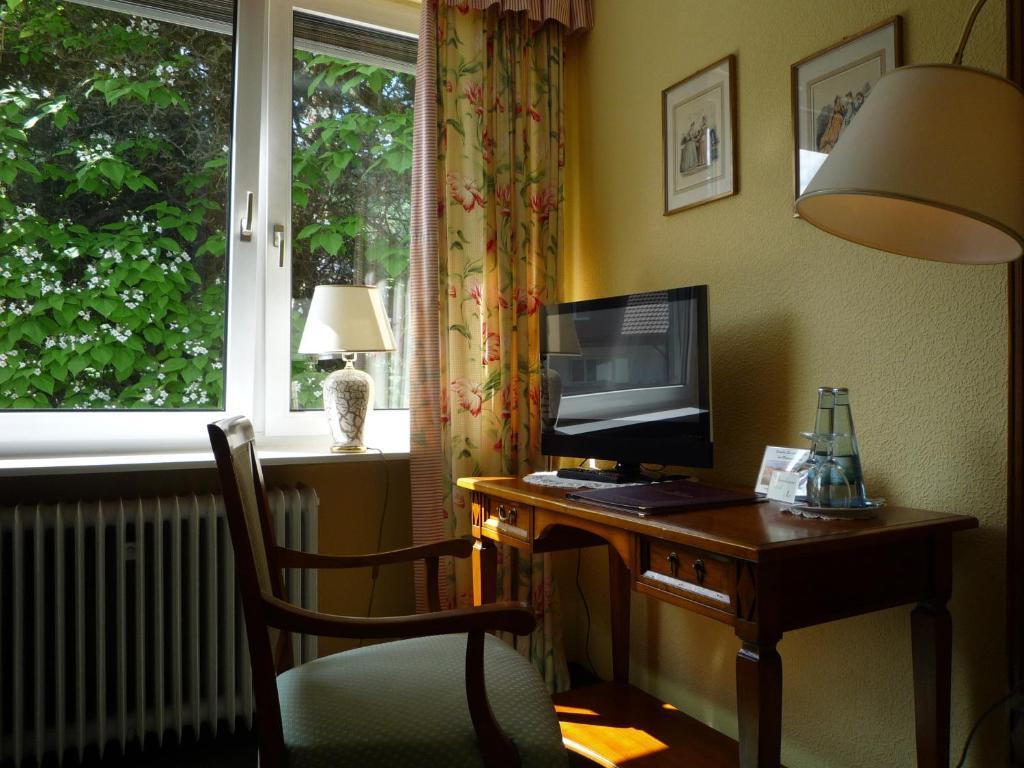 Hotel Behringer'S Traube Баденвайлер Номер фото